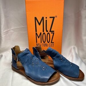 Miz Mooz Feat Style Denim Sandal size 38 or 8 US. Gently Worn